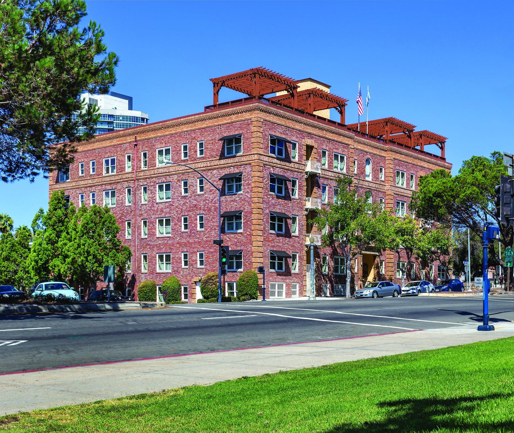 Worldmark San Diego - Mission Valley Hotel Exterior photo